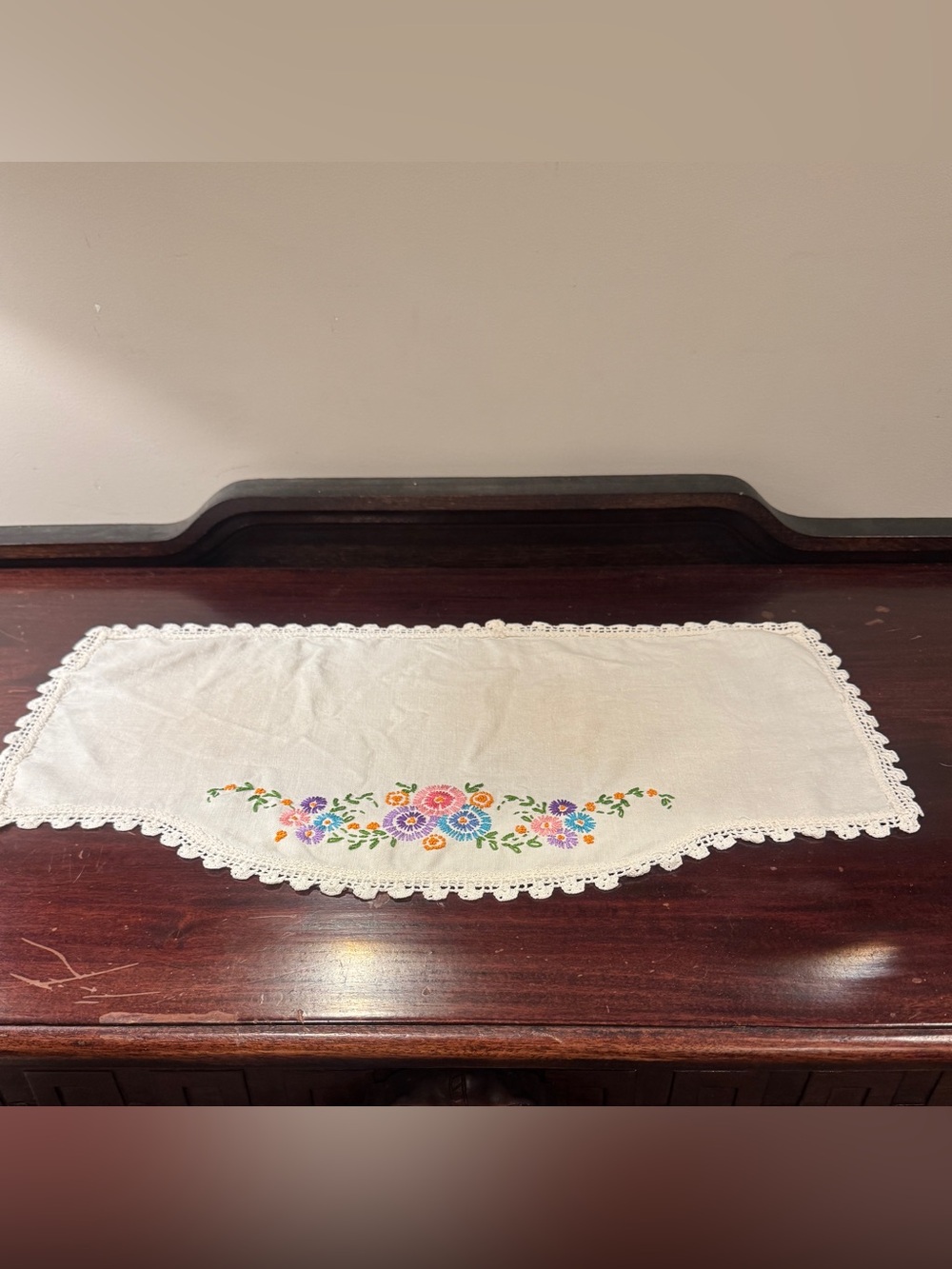 Hand-Embroidered Cream Floral Crochet-Edge Doily
